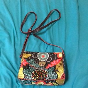 Vera Bradley: Crossbody- Flower Shower